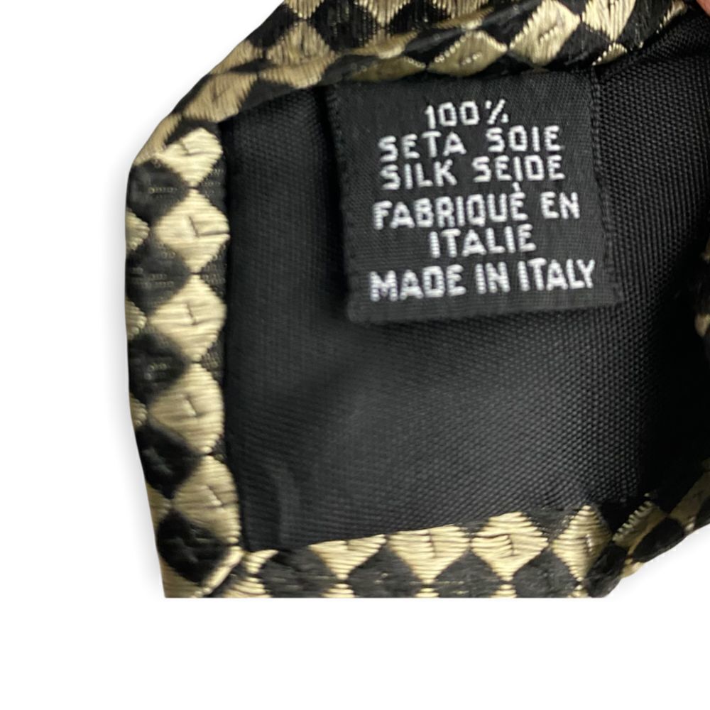 Hugo Boss Necktie  - Picture 5 of 5